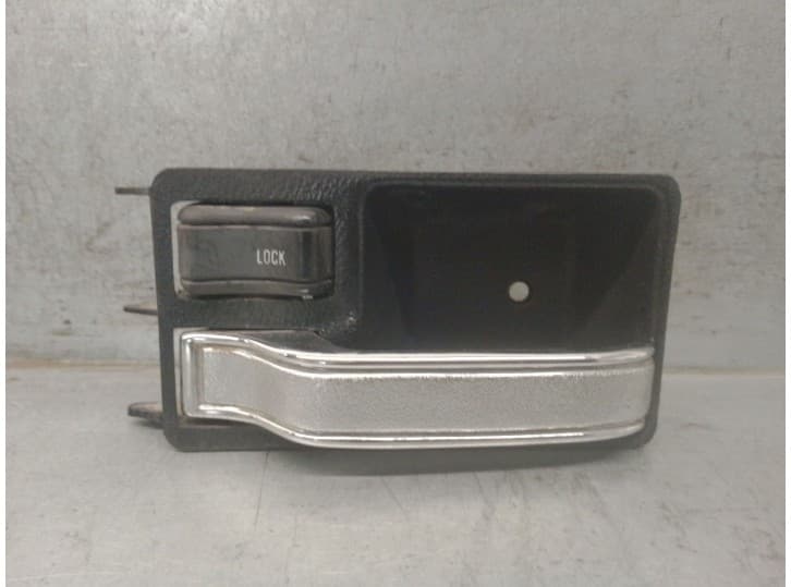 Recambio de maneta interior delantera izquierda para jeep cherokee (xj) 2.1 td referencia OEM IAM 8955002153 55215884 5 PUERTAS