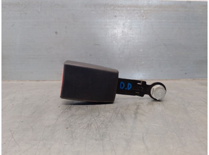 Recambio de enganche cinturon delantero derecho para ford ka (ru8) 1.2 referencia OEM IAM 34122266 1751159