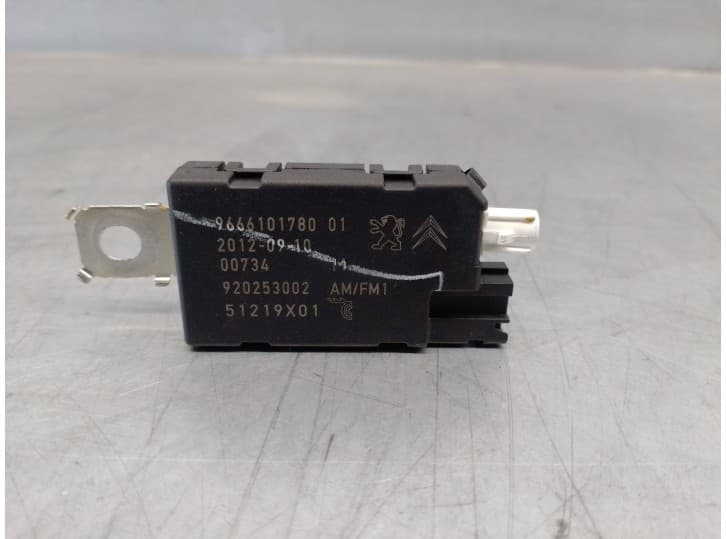 Recambio de antena para peugeot 508 sw i (8e_) 2.0 hdi referencia OEM IAM 9672409080