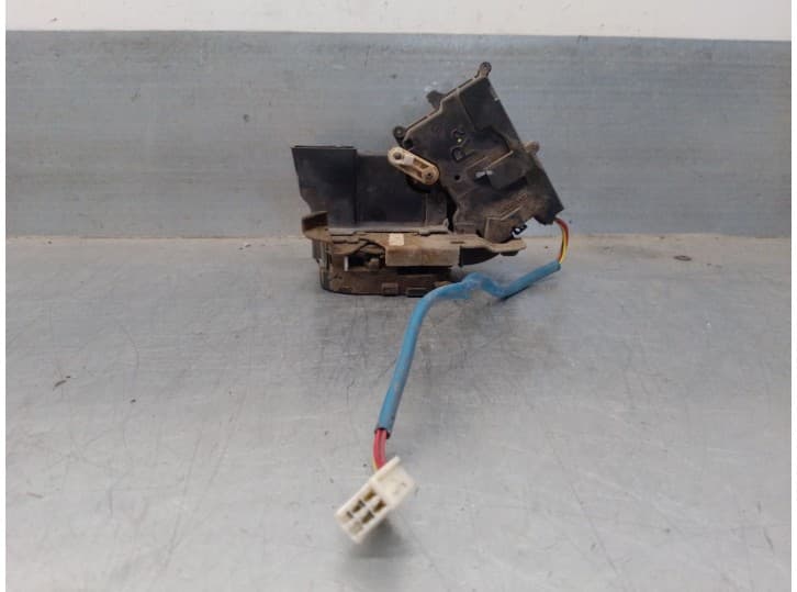 Recambio de cerradura puerta trasera derecha para mazda 323 f vi hatchback (bj) 2.0 td referencia OEM IAM BL2A72310D BL2A72310D
