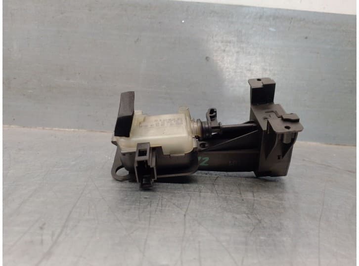 Recambio de motor tapa deposito combustible para mercedes-benz clase s (w221, v221) s 320 cdi (221.022, 221.122) referencia OEM