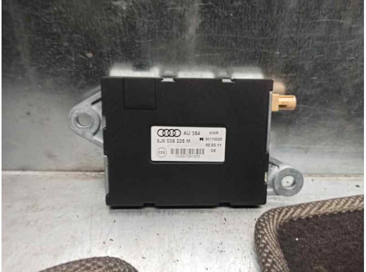 Recambio de modulo electronico para audi tt (8j3) 2.0 tdi quattro referencia OEM IAM 8J8035225M