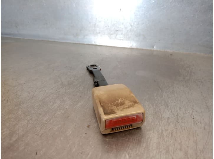Recambio de enganche cinturon delantero izquierdo para peugeot 607 (9d, 9u) 2.0 hdi referencia OEM IAM 8974Q7 8974Q7 6464172F3 A