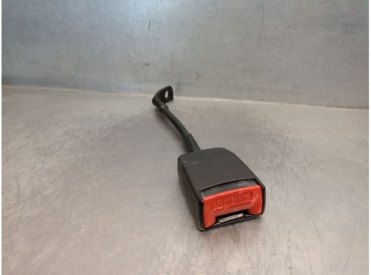 Recambio de enganche cinturon delantero izquierdo para renault 21 (b48_) 2.0 (b48r/y) referencia OEM IAM 7700765757 7700765757 D