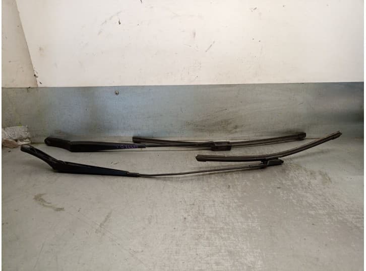 Recambio de brazo limpia delantero derecho para volkswagen caddy iii furgoneta/monovolumen (2ka, 2kh, 2ca, 2ch) 1.9 tdi referenc