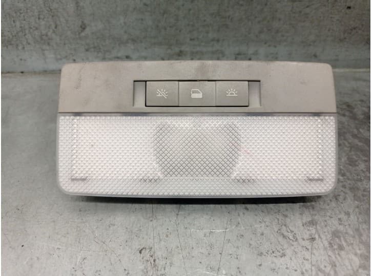 Recambio de luz interior para chevrolet orlando (j309) 2.0 d referencia OEM IAM 95027402 95027402