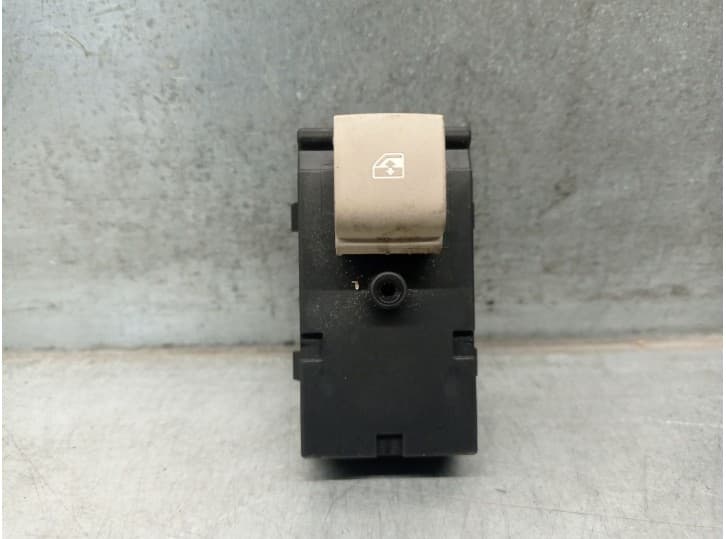 Recambio de mando elevalunas trasero izquierdo para saab 9-5 (ys3g) 2.0 tid referencia OEM IAM 13307899 211891 TRW