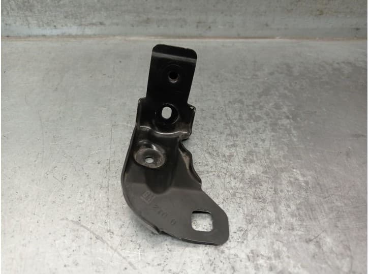 Recambio de soporte faro derecho para saab 9-5 (ys3g) 2.0 tid referencia OEM IAM 13278384 13278384