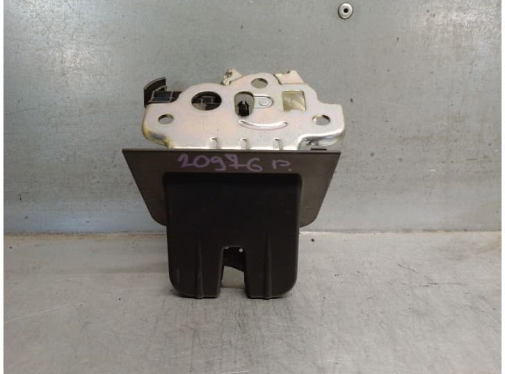 Recambio de cerradura maletero / porton para volkswagen golf vi descapotable (517) 1.6 tdi referencia OEM IAM 4H0827505A 4 PINES