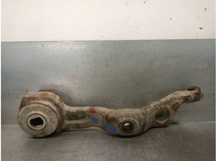 Recambio de brazo suspension inferior delantero izquierdo para mercedes-benz sl (r230) 55 amg (230.474) referencia OEM IAM A2303