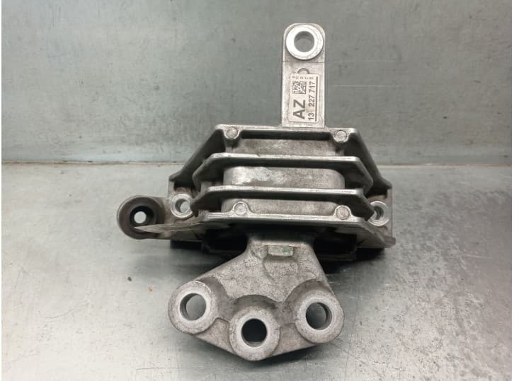 Recambio de soporte motor derecho para saab 9-5 (ys3g) 2.0 tid referencia OEM IAM 13227717 13227717