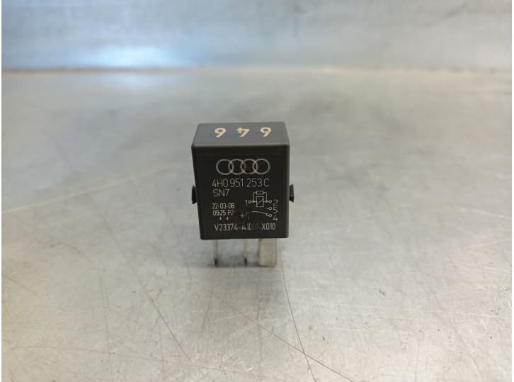 Recambio de rele para seat ibiza v (kj1, kjg) 1.0 tsi referencia OEM IAM 4H0951253C