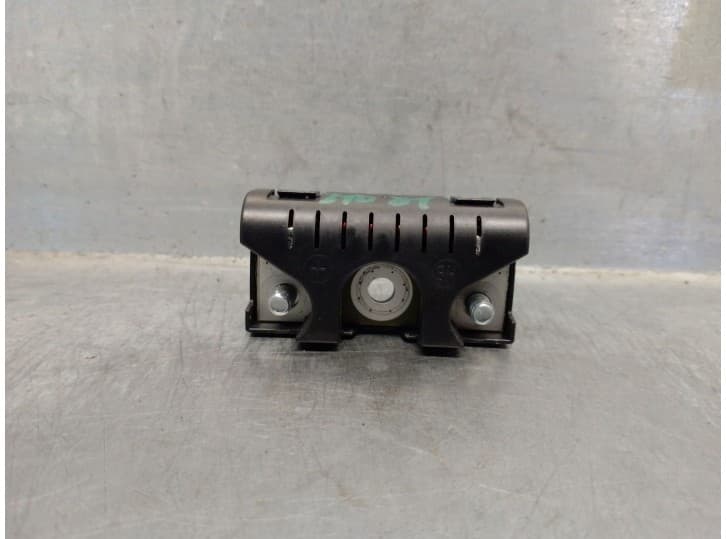 Recambio de antena para audi q3 (8ub, 8ug) 2.0 tdi quattro referencia OEM IAM 8T8035570 920203001