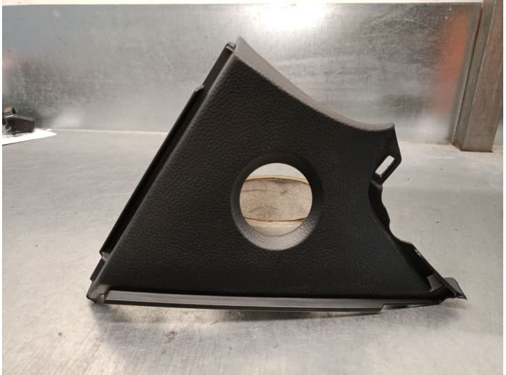 Recambio de molduras delanteras para toyota corolla fastback (_e21_) 1.8 hybrid (zwe211) referencia OEM IAM 5541302650 65414026