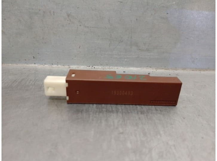 Recambio de antena para toyota c-hr (_x1_) 1.8 hybrid (zyx10_, zyx11_) referencia OEM IAM 19300493
