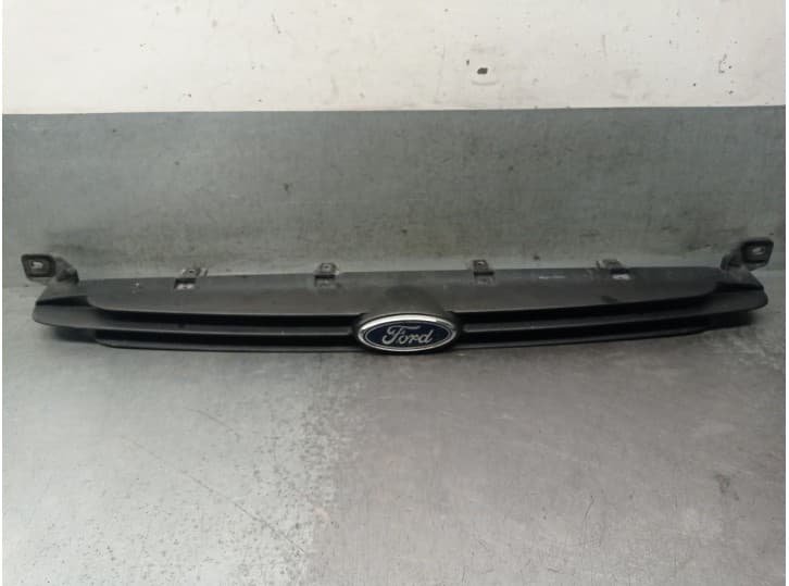 Recambio de rejilla delantera para ford escort nomade vi turnier (gal, anl) 1.6 16v referencia OEM IAM 95AB8200AE 1058073