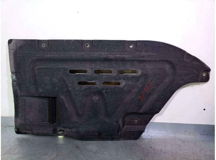 Recambio de cubrecarter para bmw x1 (e84) sdrive 18 d referencia OEM IAM 51757059388 51757059388 74850610