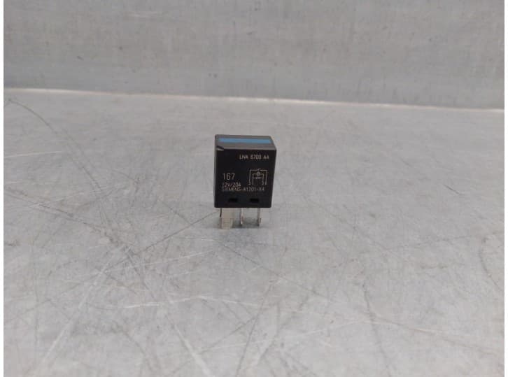 Recambio de rele para jaguar xj (x300, x330) 6 3.2 referencia OEM IAM LNA6700AA A1201X4 - SIEMENS