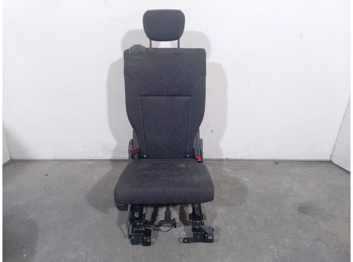 Recambio de asientos trasero derecho para opel zafira tourer c (p12) 1.4 (75) referencia OEM IAM 39112673 39112673