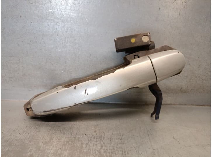 Recambio de maneta exterior trasera izquierda para toyota corolla station wagon (_e12_) 2.0 d-4d (cde120_) referencia OEM IAM 69