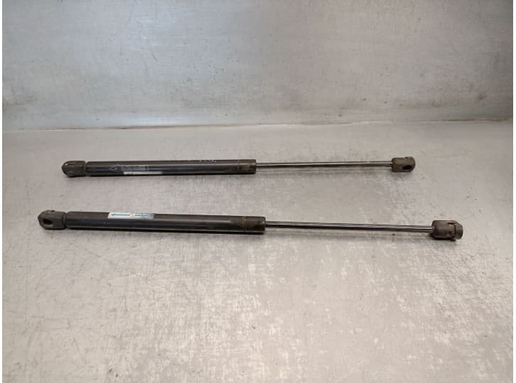 Recambio de amortiguadores maletero / porton para toyota corolla station wagon (_e12_) 2.0 d-4d (cde120_) referencia OEM IAM 689