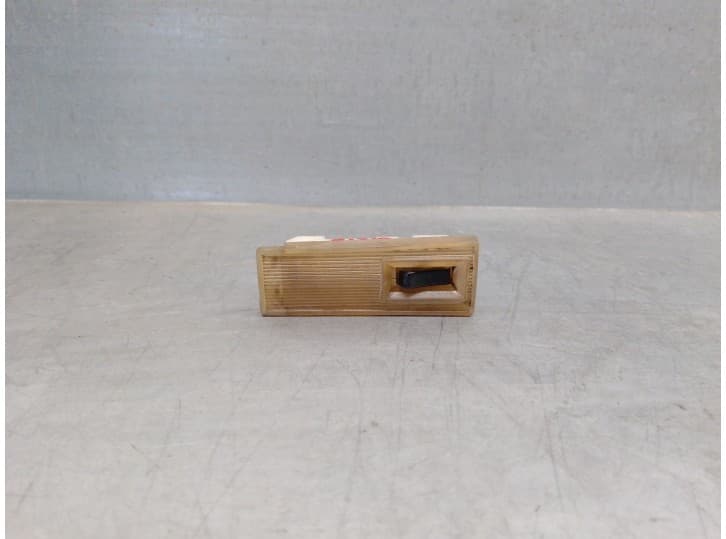 Recambio de luz interior para lada niva todo terreno( 2121 / 21213 / 21214 / 21215 ) 1.6 referencia OEM IAM VAZ2121