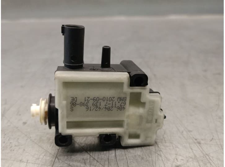 Recambio de motor tapa deposito combustible para bmw 5 gran turismo (f07) 530 d xdrive referencia OEM IAM 67117139398