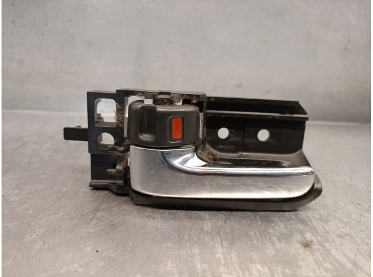 Recambio de maneta interior trasera izquierda para toyota avensis station wagon (_t25_) 2.2 d-4d (adt251_) referencia OEM IAM 50