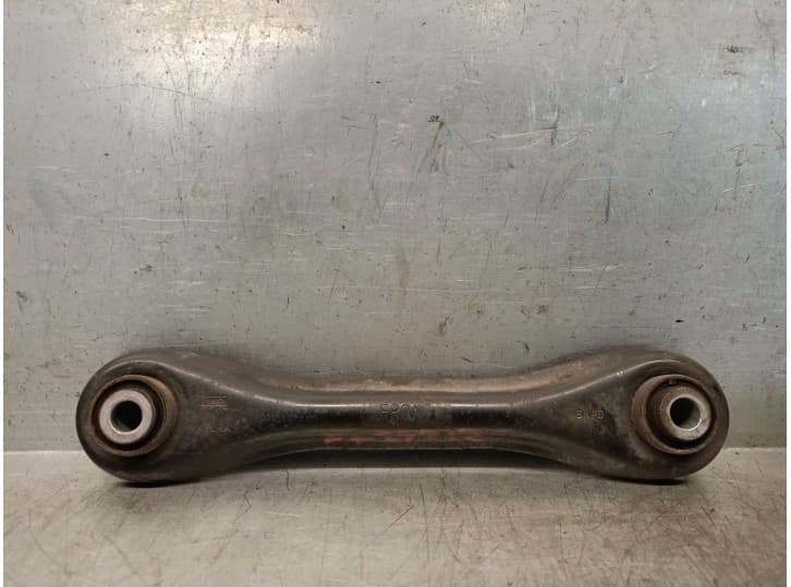 Recambio de brazo suspension inferior trasero izquierdo para ford focus iii turnier 1.0 ecoboost referencia OEM IAM BV615K743AA