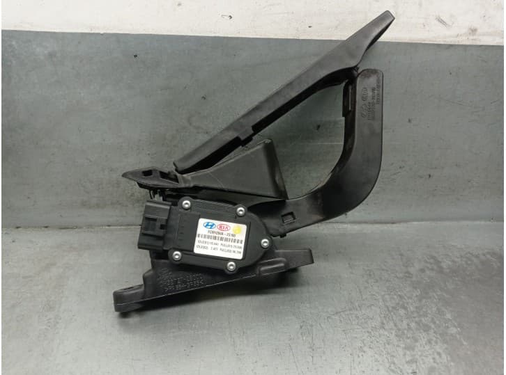 Recambio de potenciometro pedal para hyundai ix35 (lm, el, elh) 2.0 crdi referencia OEM IAM DH327262S000 327262S000