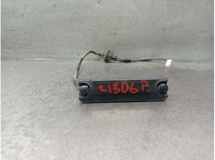Recambio de maneta exterior porton para toyota avensis sedán (_t25_) 1.8 (zzt251_) referencia OEM IAM 15A563