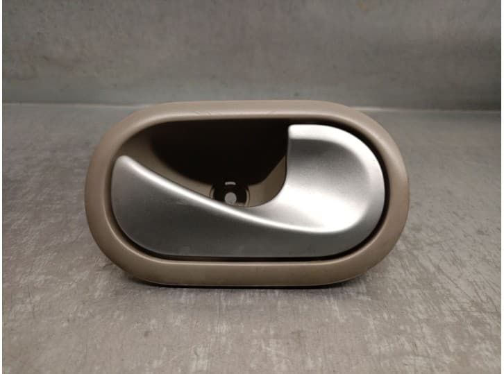 Recambio de maneta interior delantera derecha para renault twingo ii (cn0_) 1.5 dci 90 referencia OEM IAM 8200028486 8200936286