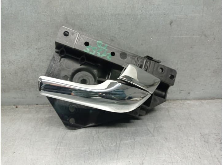 Recambio de maneta interior trasera derecha para jaguar xf i (x250) 3.0 d referencia OEM IAM 8X2322600AD C2D4091 8X2322600BD