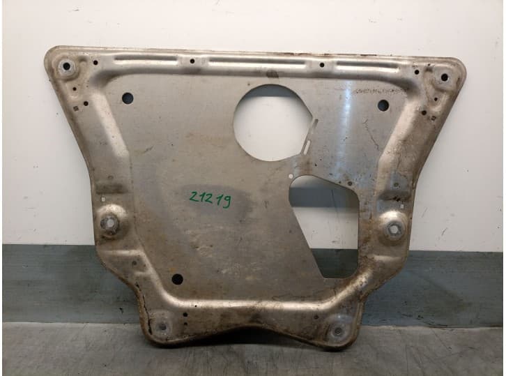 Recambio de cubrecarter para bmw x5 (e70) xdrive 30 d referencia OEM IAM 6786568A01 CESTA 50 31106786568