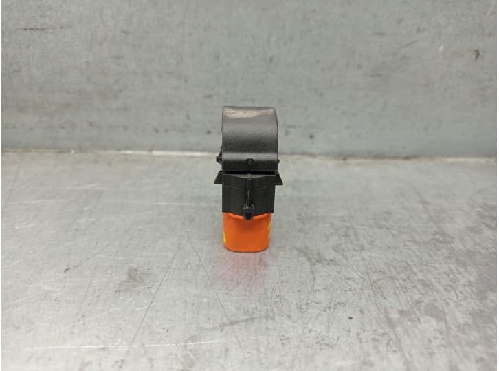 Recambio de mando elevalunas delantero derecho para ford transit courier b460 furgoneta/monovolumen 1.5 tdci referencia OEM IAM