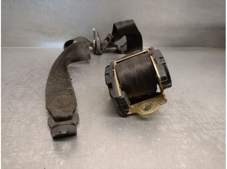 Recambio de cinturon seguridad trasero izquierdo para seat marbella (28a) 0.9 cat referencia OEM IAM X039693540