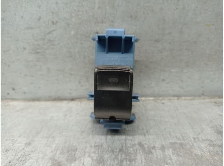 Recambio de mando elevalunas trasero derecho para toyota verso (_r2_) 1.6 d4-d (war20_) referencia OEM IAM 848100F030