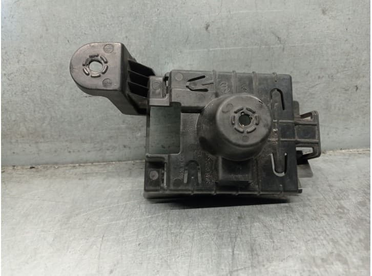 Recambio de moldura para skoda octavia iv (nx3, nn3, pv3) 1.5 tsi e-tec referencia OEM IAM 5E6907455