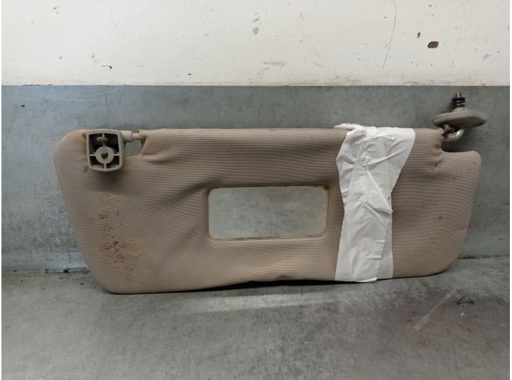 Recambio de parasol derecho para nissan patrol (k/w260) 2.8 diesel referencia OEM IAM 96401C8260