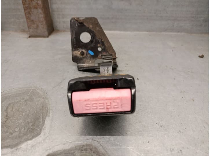 Recambio de enganche cinturon trasero izquierdo para peugeot 307 (3a/c) 1.6 16v referencia OEM IAM 8973QL