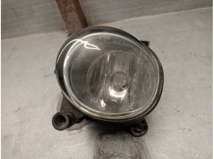 Recambio de faro antiniebla izquierdo para volkswagen passat cc b6 (357) 2.0 tdi referencia OEM IAM 8T0941699E 89205618 VALEO