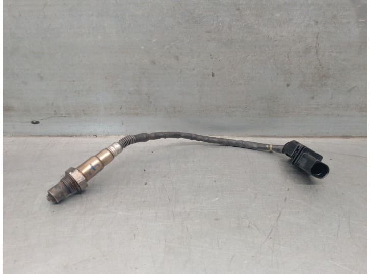 Recambio de sonda lambda para hyundai h-1 / starex autobús (a1) 2.5 crdi referencia OEM IAM 393504A410 0281004057 BOSCH