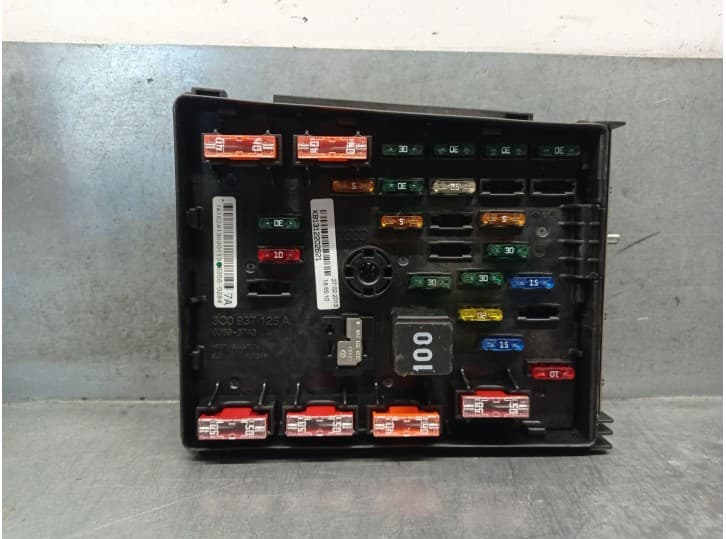 Recambio de caja reles / fusibles para volkswagen sharan (7n1, 7n2) 2.0 tdi referencia OEM IAM 3C0937125A 63595743