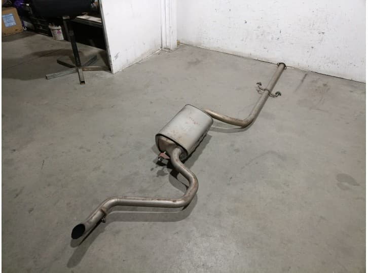 Recambio de tubo escape trasero para kia cee'd hatchback (ed) 1.6 crdi 115 referencia OEM IAM EDM30 287001H700 FAURECIA