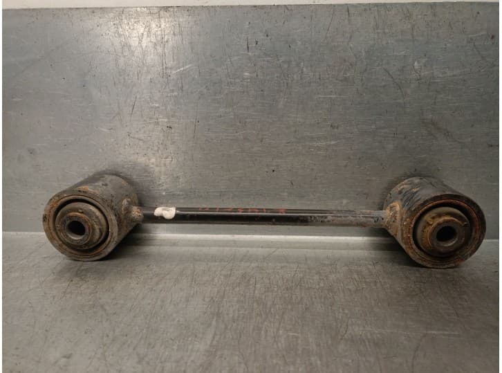 Recambio de brazo suspension inferior trasero derecho para ssangyong rexton / rexton ii (gab_) 2.7 xdi 4x4 referencia OEM IAM D2