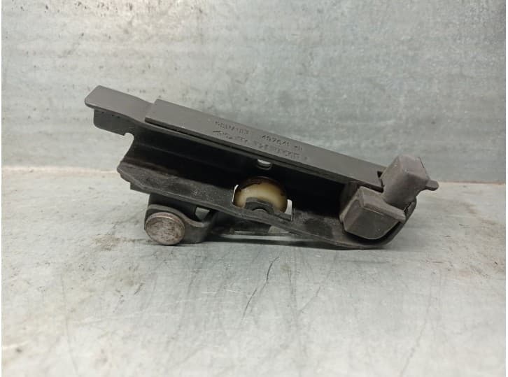 Recambio de bisagra puerta para renault kangoo / grand kangoo ii (kw0/1_) 1.5 dci 110 (kw06, kw12) referencia OEM IAM 497641D
