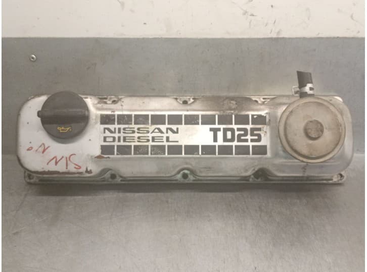 Recambio de tapa balancines para nissan terrano i (wd21) 2.7 td 4wd referencia OEM IAM TD25