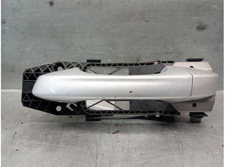 Recambio de maneta exterior delantera izquierda para seat ateca (kh7, khp) 1.6 tdi referencia OEM IAM 5N0837885H 5N0837885H