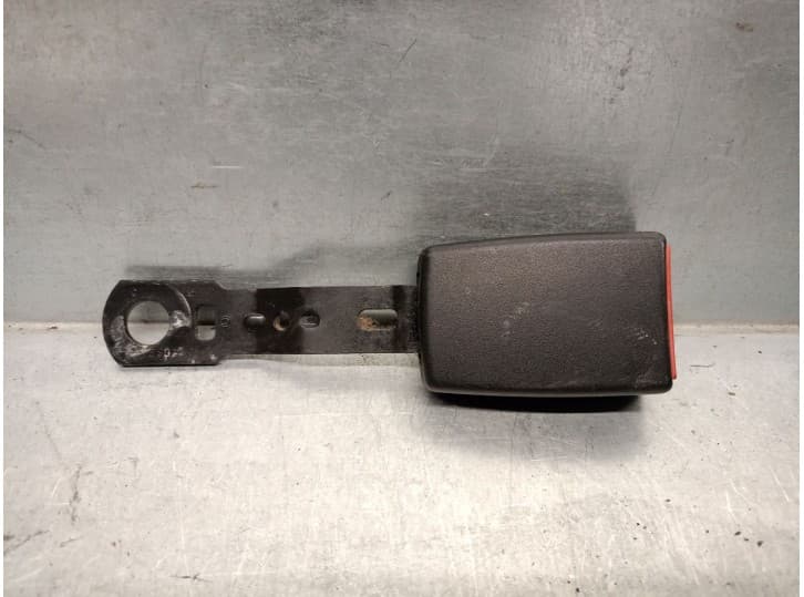 Recambio de enganche cinturon delantero izquierdo para audi a2 (8z0) 1.4 referencia OEM IAM 8Z0857755F 8Z0857755F