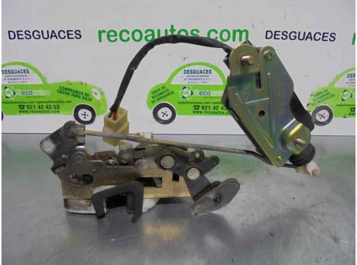 Recambio de cerradura puerta trasera izquierda para kia clarus (k9a) 1.8 i 16v referencia OEM IAM 2 PINES 4 PUERTAS